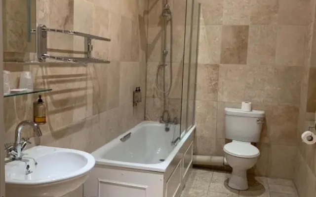 The Waterloo Hotel & Bistro