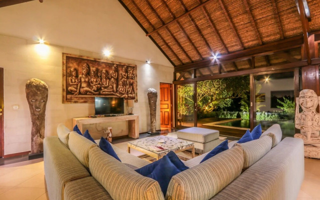 Villa Luna Maya