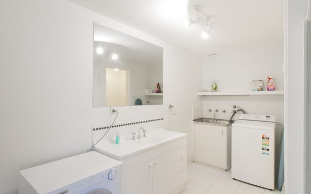 Beach Rd Villas by Rockingham Apartments