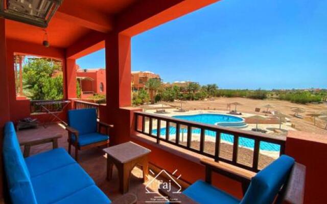 Amazing Pool And Lagoon View 2br Apartment