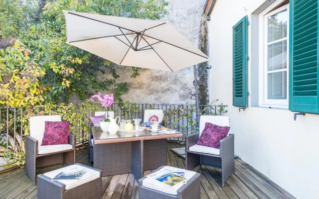 Varenne Open Terrace and Private Parking