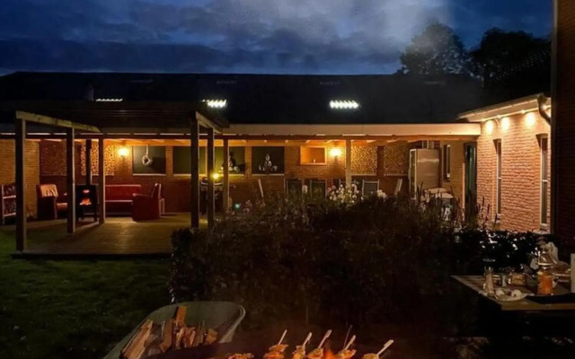 Tranquil Group Retreat in Nature