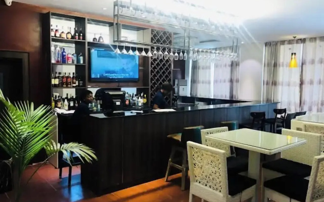 Cacid Hotels