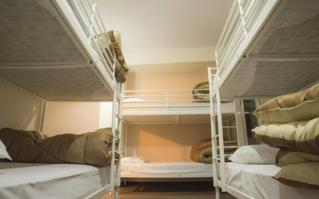Pella Inn Hostel