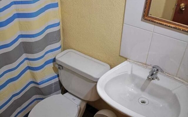 Yaalir Reys Guest House