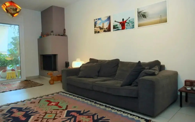 Cozy apartment with Acropolis view