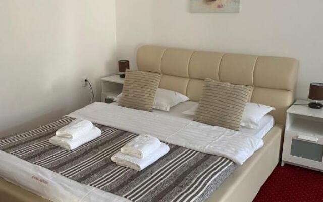 Guest House Piatra Craiului