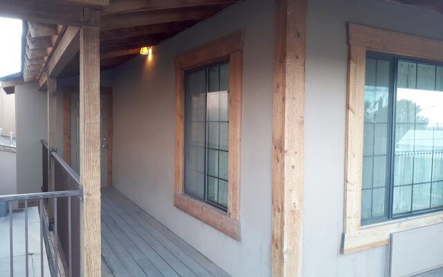 Budget Host Inn Tombstone