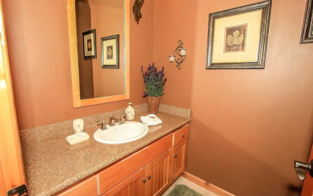 1086-snow Summit Chalet