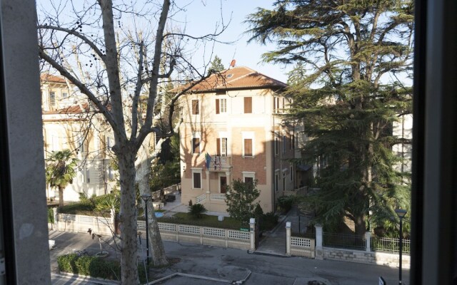 Appartamenti Viale Mezzetti