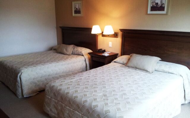 Howard Johnson by Wyndham Resort Pilar