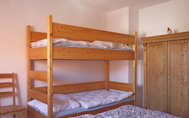 Charmante Ferienwohnung mit Garten in Huddingen