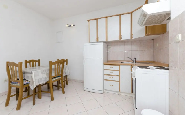 Apartments Mais Tisno