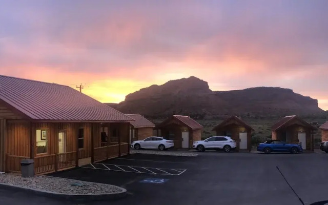 Red Canyon Cabins