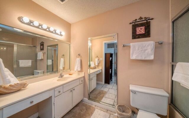 Shoreline 1123 Condo by RedAwning