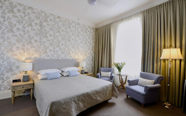The Russell Boutique Hotel