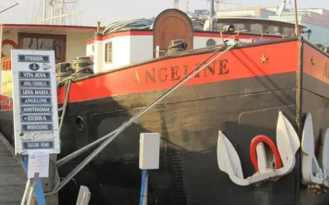 Hotelboot Angeline