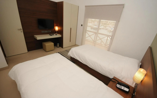 Al Bander Hotel & Resort