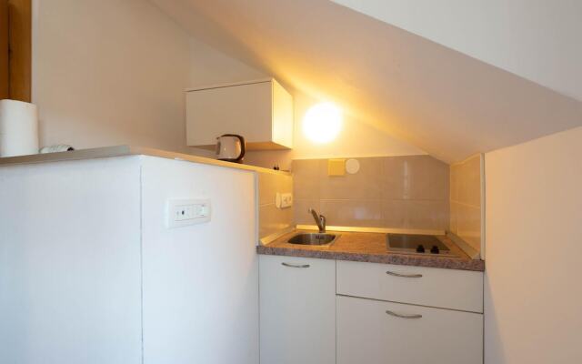 Beautiful Home in Split With Wifi and 4 Bedrooms