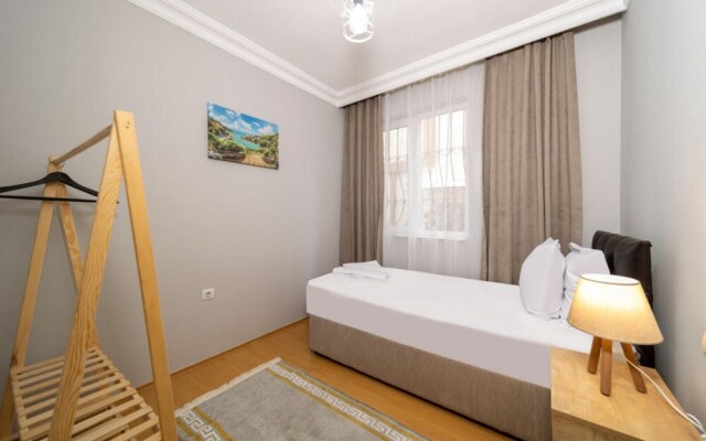 Cozy Flat Near Shopping Malls in Kepez Antalya