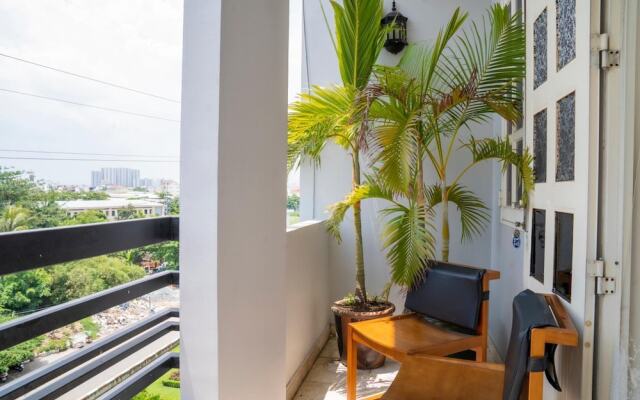 Nhu Huynh Hotel by OYO Rooms