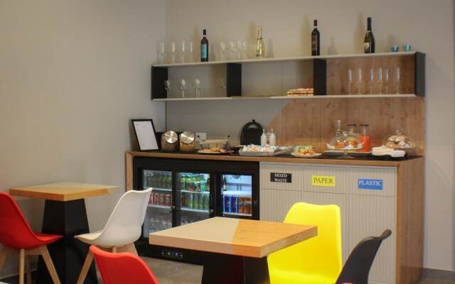 Be Italian Flat Piazza Bovio 22