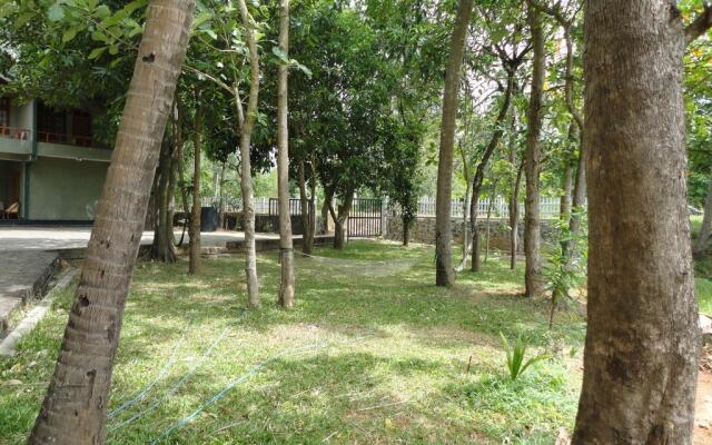 Tikiri Villa