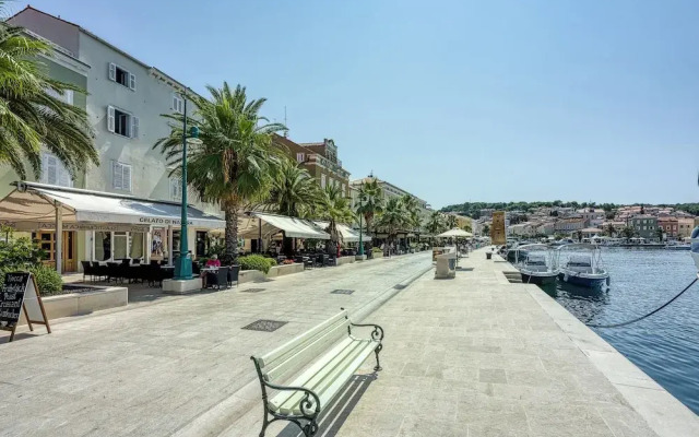 Lasta 20 Losinj Town Studio Apartment