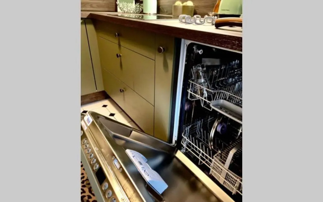 Altbauwohnung am Gutenbergplatz