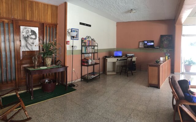 Econo Guest House