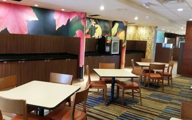 Fairfield Inn & Suites Santa Cruz