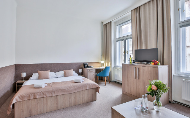 Apartments Embassy by LH
