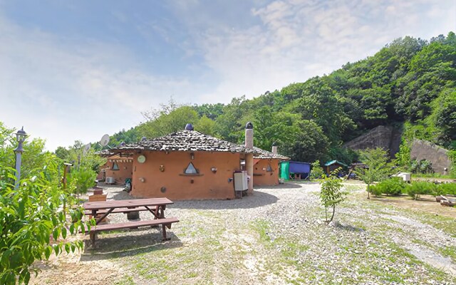 Yangpyeong Natural Clay House Pension