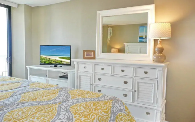 South Seas Tower 4-1204