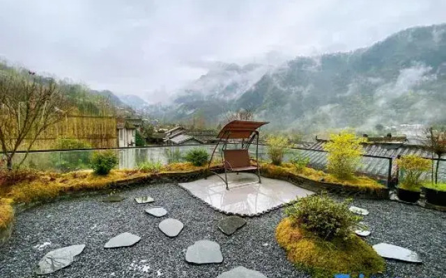 Qingcheng Mountain · Nanke Yimeng Private Soup B&B