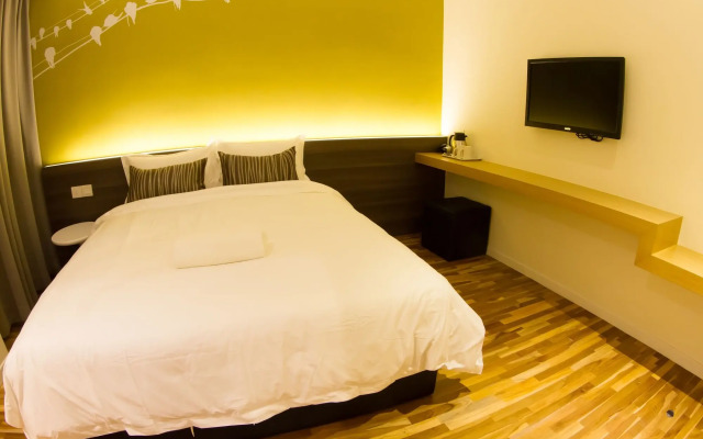 Mood Hotel