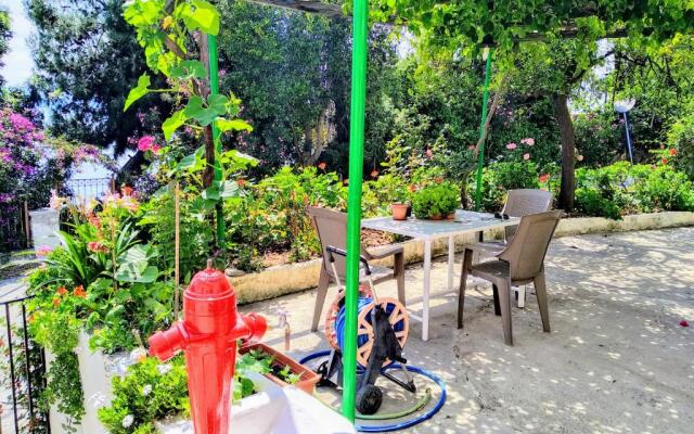 Pelion-Seaside Luxury House with parking