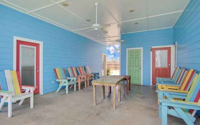 Beach Club Clubhouse 1