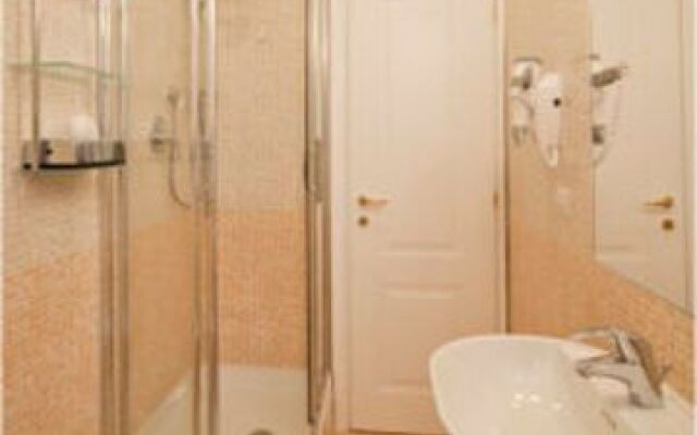 Relais Trevi 98