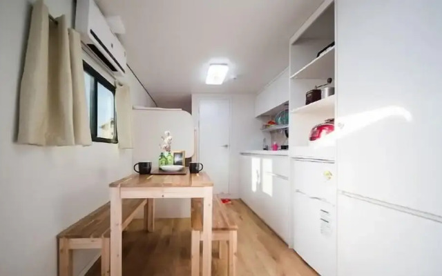 Red Windmill Pension