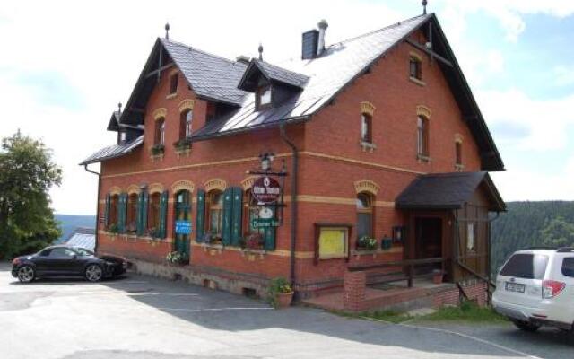 Berggasthaus und Pension Schöne Aussicht