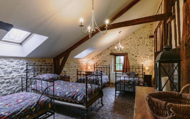 Gîte Crucheray, 4 pièces, 8 personnes - FR-1-491-77