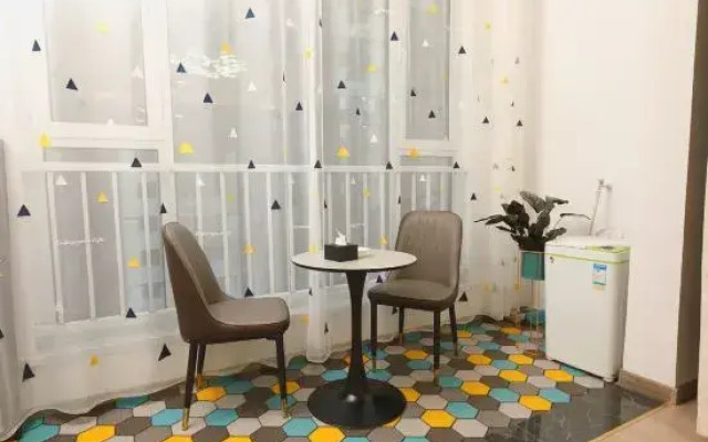 Milo Lanya Apartment (Linyi Railway Station Branch)