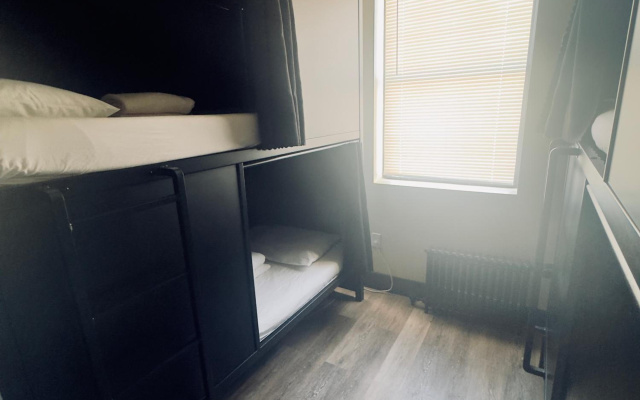 Kama Central Park Hostel