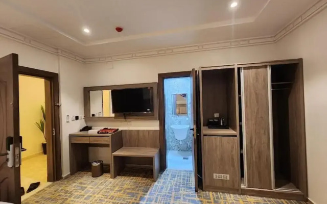 kanaf hotel