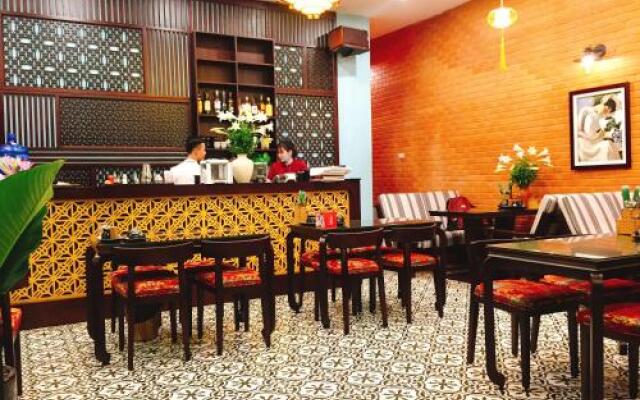 Hanoi Lantern Dorm 2