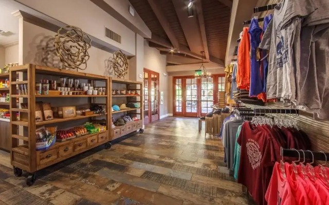 Holiday Inn Club Vacations Scottsdale Resort by IHG