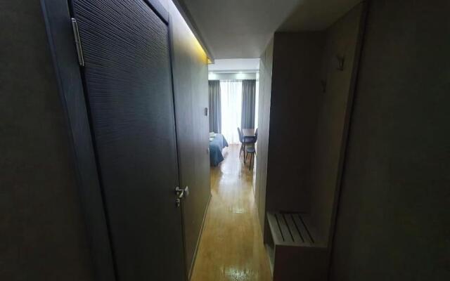 Leo Group Luxury Studio 1829 Alliance Palace