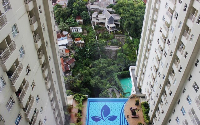 Fabulous 1BR Apartment @ Parahyangan Residence