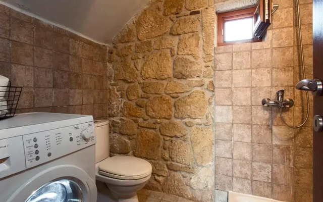Fabienne Cottage - 6-7beds